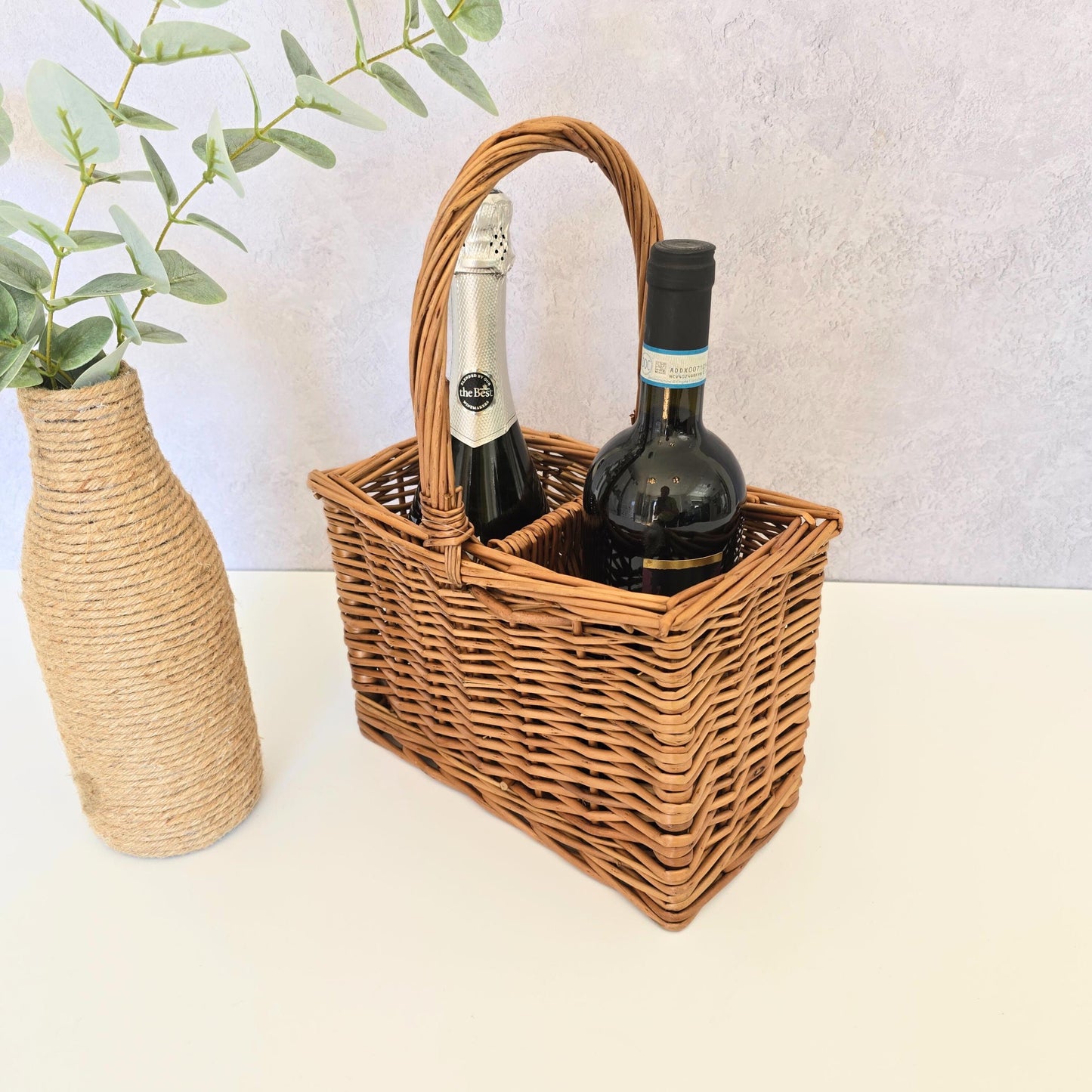 Wicker Wine Carrier Basket, Two Bottle Basket, Gift Hamper, Wine Presentation Box Hamper - Anniversary, New Home, Wedding, Father's Day Gift