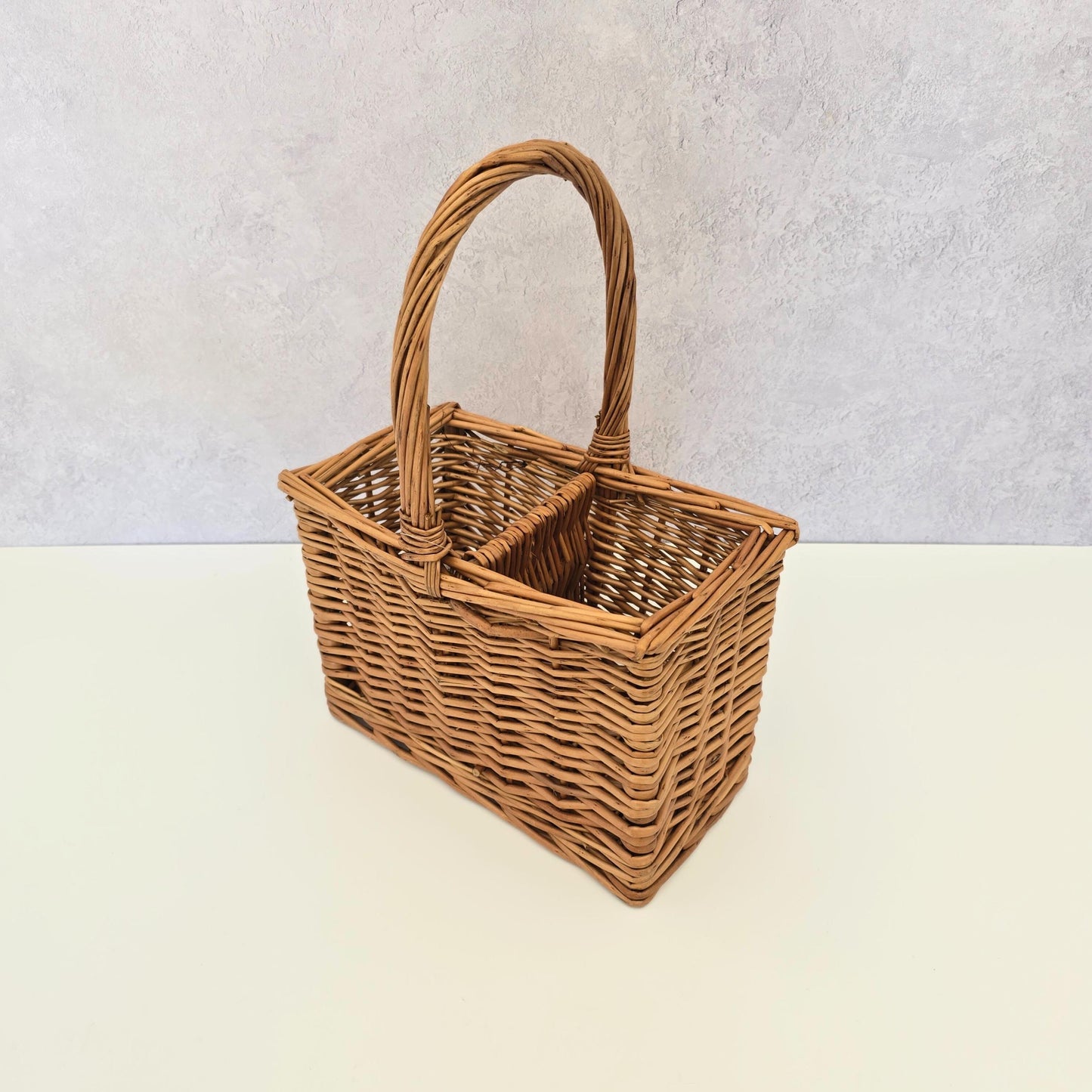 Wicker Wine Carrier Basket, Two Bottle Basket, Gift Hamper, Wine Presentation Box Hamper - Anniversary, New Home, Wedding, Father's Day Gift