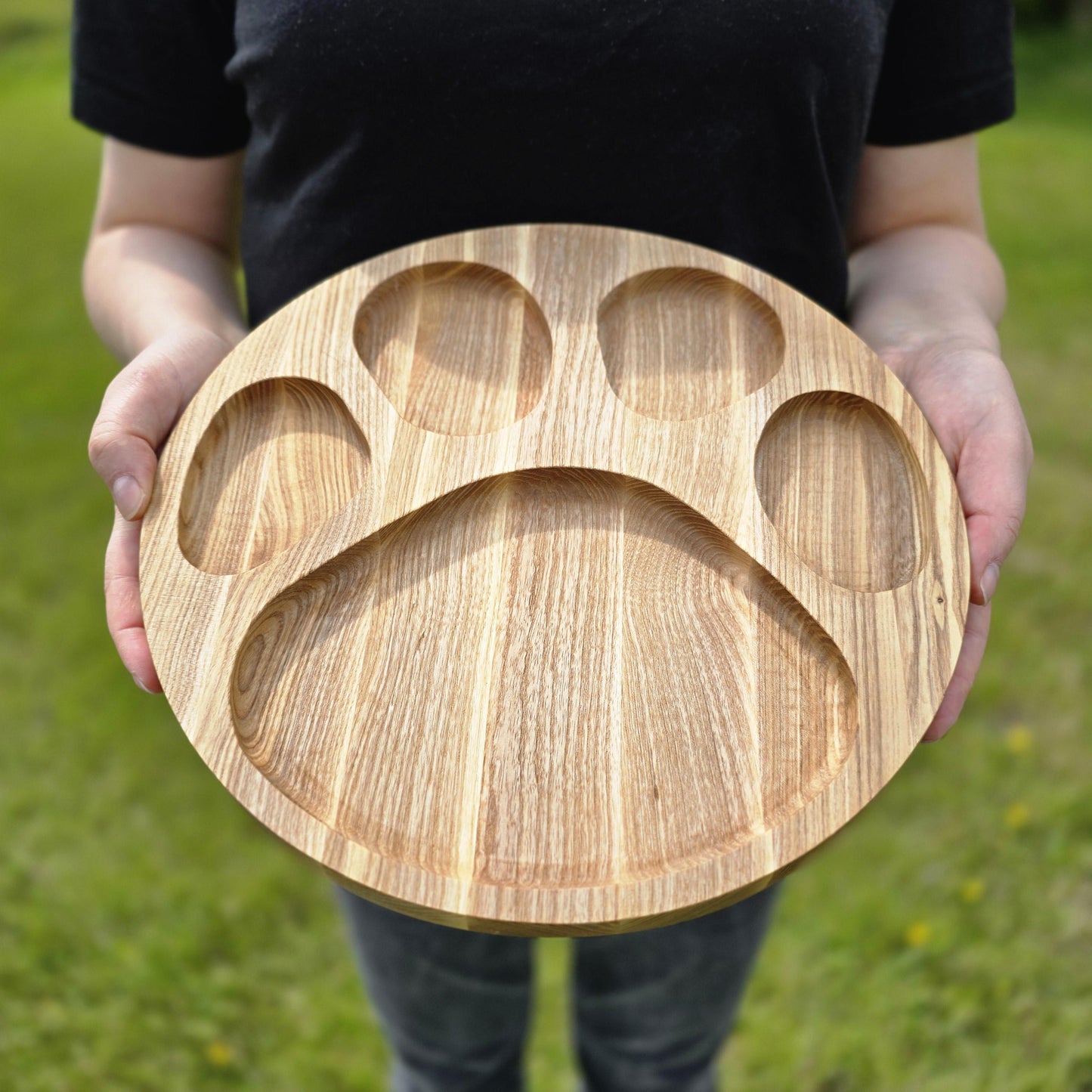 Personalised Paw-Shaped Plate - Unique Gift for Dog Lovers