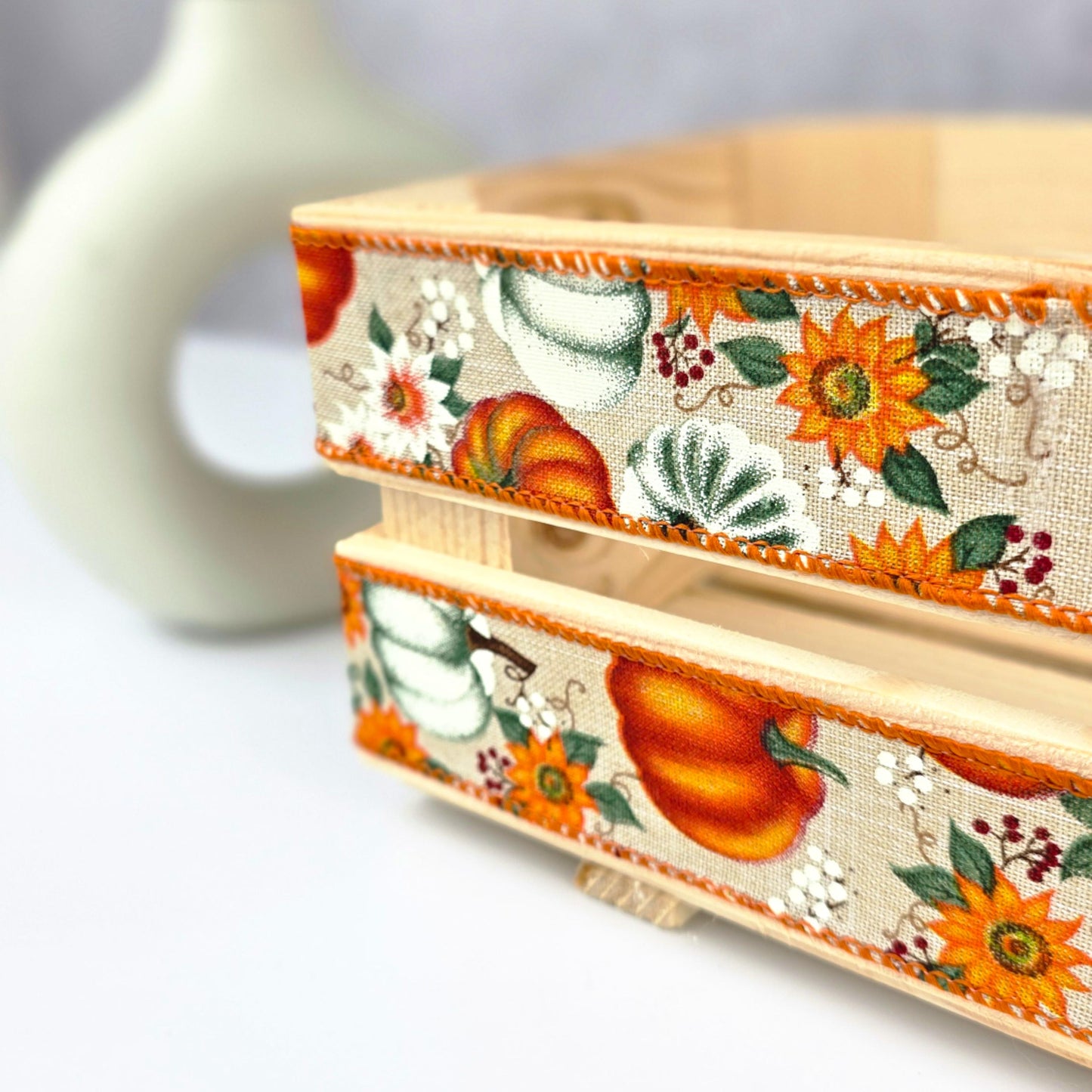 Pumpkin Wooden Crate Halloween Treat Box Autumn Gift Hamper Pumpkin Basket Fall Decor Hygge Gift Box 30 cm x 15 cm