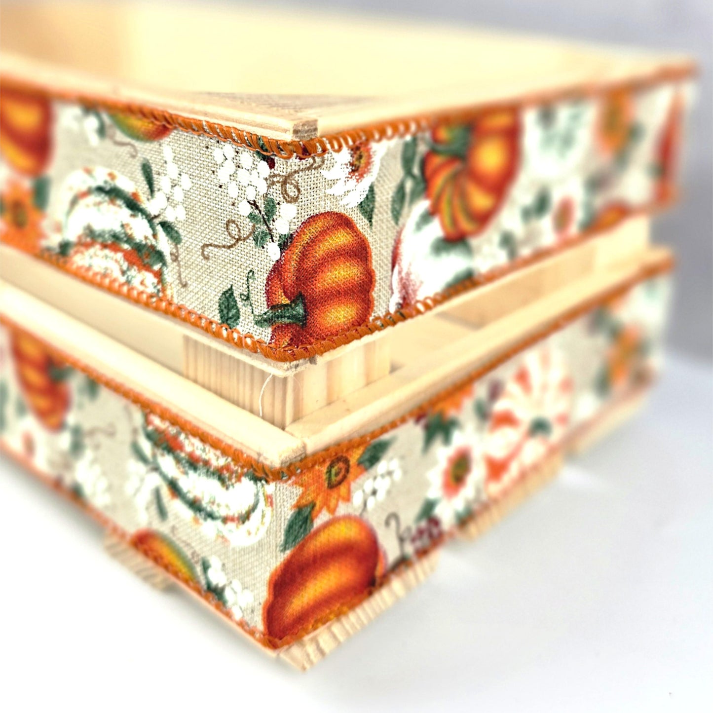 Pumpkin Wooden Crate Halloween Treat Box Autumn Gift Hamper Pumpkin Basket Fall Decor Hygge Gift Box 30 cm x 15 cm