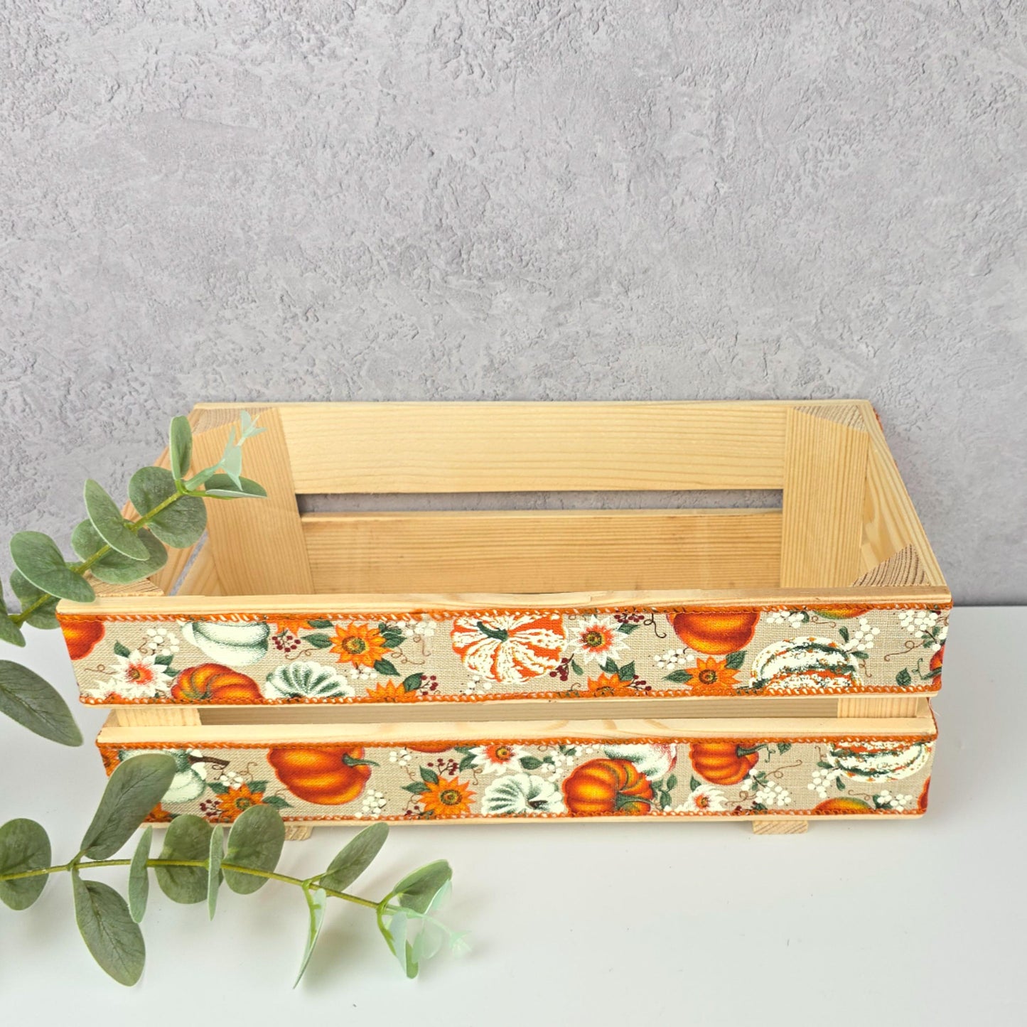 Pumpkin Wooden Crate Halloween Treat Box Autumn Gift Hamper Pumpkin Basket Fall Decor Hygge Gift Box 30 cm x 15 cm