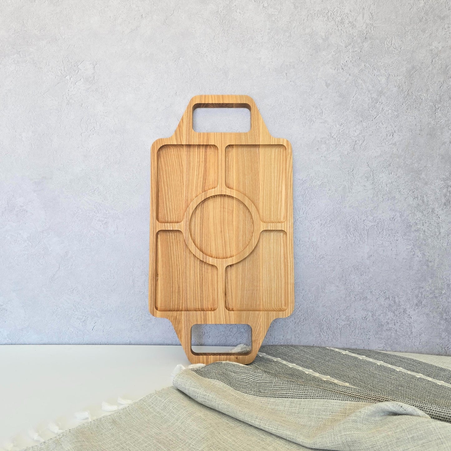 Sharing Wooden Platter for Restaurants