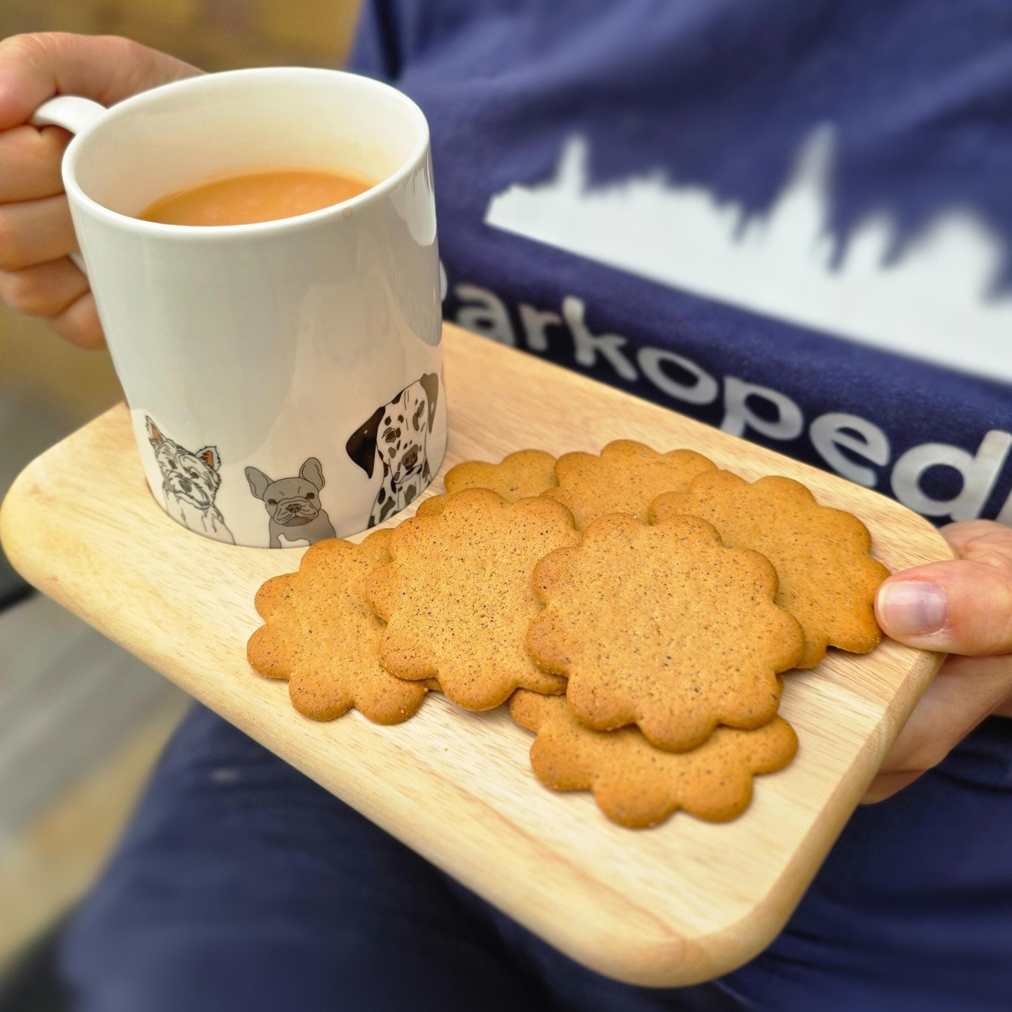 Personalised Wooden Tea and Biscuits Tray - Coffee and Cake Serving Board